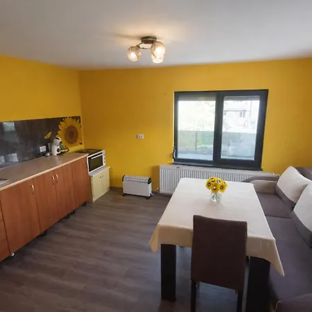 щъркелово гнездо Tatil Evi *